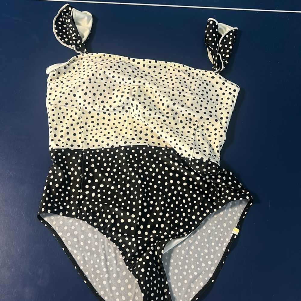 Summer Salt black and white bathing suit